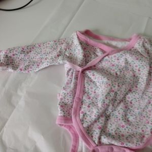 10/$15 Infant girl sleeper                    10/$15